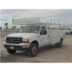 FORD F450 XL SUPER DUTY S/A UTILITY TRUCK, s/n 1FDXF46FOXED11498: