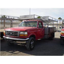 FORD  F450 SUPER DUTY S/A FLATBED UTILITY TRUCK, s/n 1FDLF47F9TEA12616: