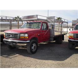 FORD  F450 SUPER DUTY S/A FLATBED UTILITY TRUCK, s/n 1FDLF47F7TEA29706: