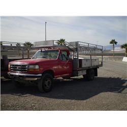 FORD  F450 SUPER DUTY S/A FLATBED UTILITY TRUCK, s/n 1FDLF47F4TEA29713: