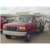 Image 2 : FORD F450 SUPER DUTY S/A FLATBED UTILITY TRUCK, s/n 2FDLF47M7RCA22297: