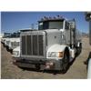 Image 2 : PETERBILT 4,500 GALLON  T/A WATER TRUCK, s/n 1XPCDR8XORD347064: