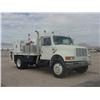 Image 1 : INTERNATIONAL 4900 S/A FUEL & LUBE TRUCK, s/n 1HTSDZ3N3LH200369: