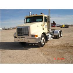 INTERNATIONAL 9200 T/A TRUCK TRACTOR, s/n 2HSFMAHR4SC012579:
