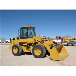 CATERPILLAR 928F WHEEL LOADER, s/n 2XL00795: