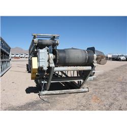 WESTERN 48in. X 100ft. HEAVY DUTY STATIONARY LATTICE  CONVEYOR, s/n C1915F:
