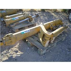 QUANTITY OF HYDRAULIC CYLINDERS TO FIT CAT 631E & OR 637D SCRAPERS
