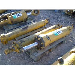 QUANTITY OF HYDRAULIC CYLINDERS TO FIT CAT 631E & OR 637D SCRAPERS