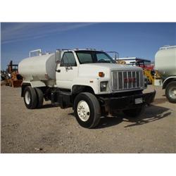GMC 6500 2,000 GALLON S/A WATER TRUCK, s/n 1GDM7H1J2NJ528990