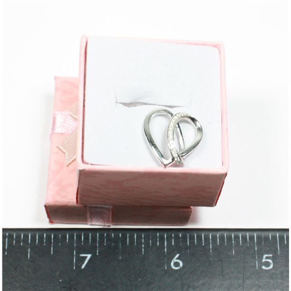 10K WHITE GOLD INFINITY HEART PENDANT