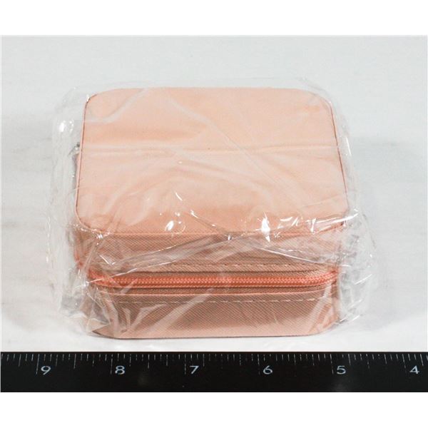 NEW SMALL ZIP UP JEWELRY STORAGE BOX