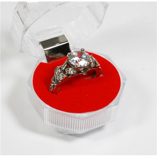 STAMPED 925 SILVER SIZE 8 LEAF DESIGN RING