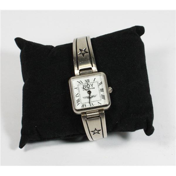 BOY LONDON BRACELET WATCH