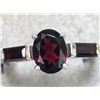 Image 1 : SILVER GARNET 2.9CT 2.8G RING (~SIZE 6.75)