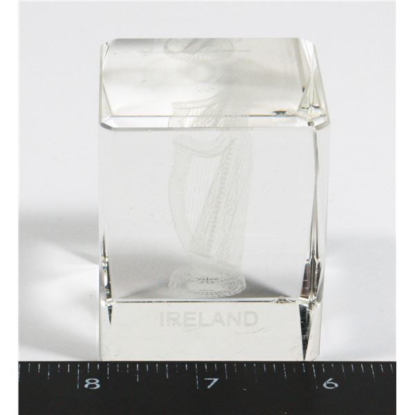 LASER ETCHED CUBE IRELAND HARP DECOR
