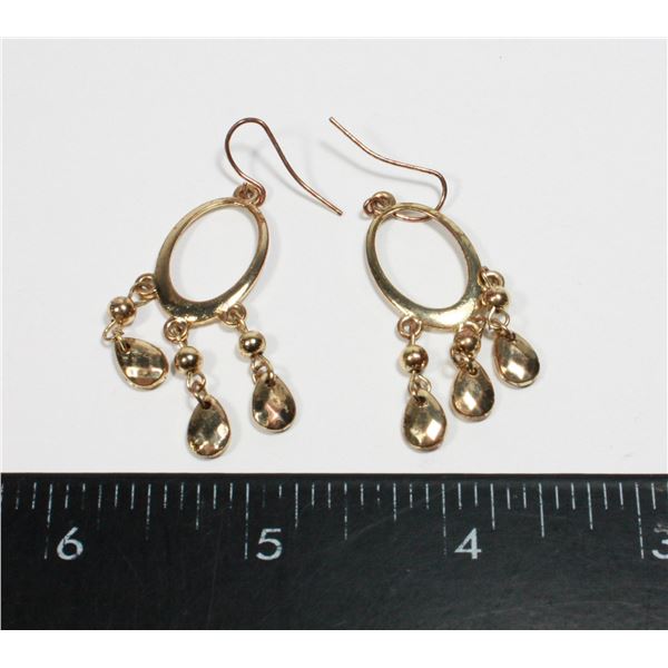 GOLD TONE EARRINGS