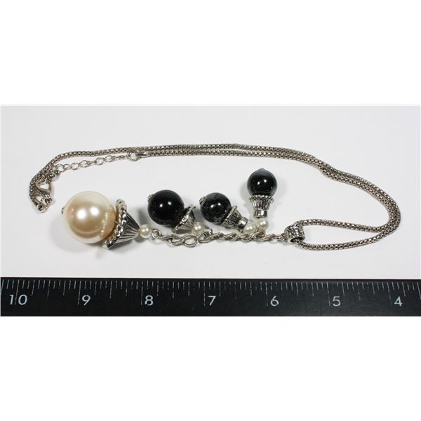 LONG FAUX PEARL NECKLACE