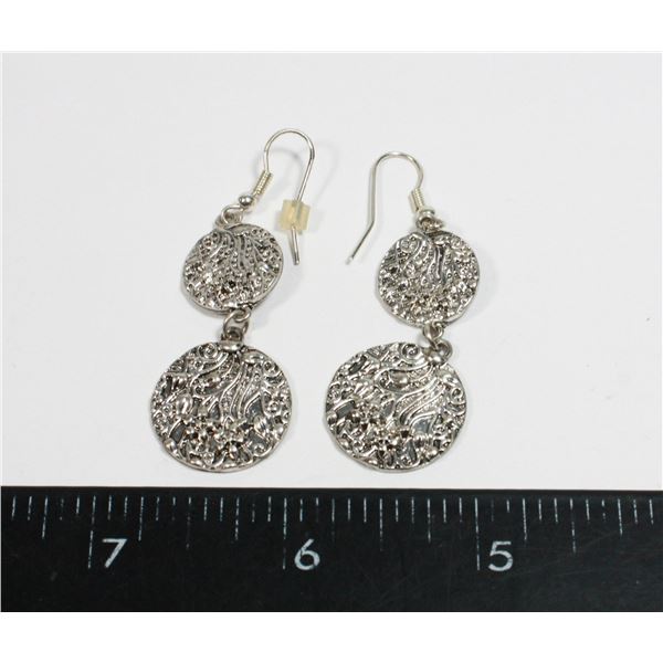 SILVER TONE DROP EARRINGS