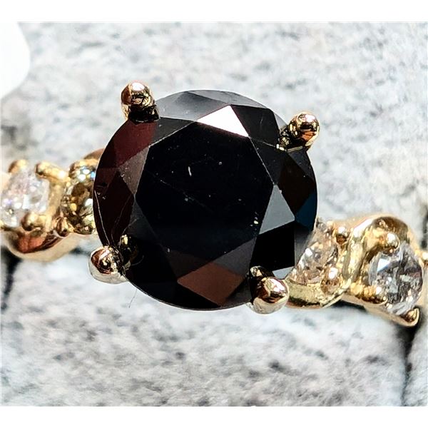 10K YELLOW GOLD 2G BLACK DIAMOND (1.95+0.25CT)