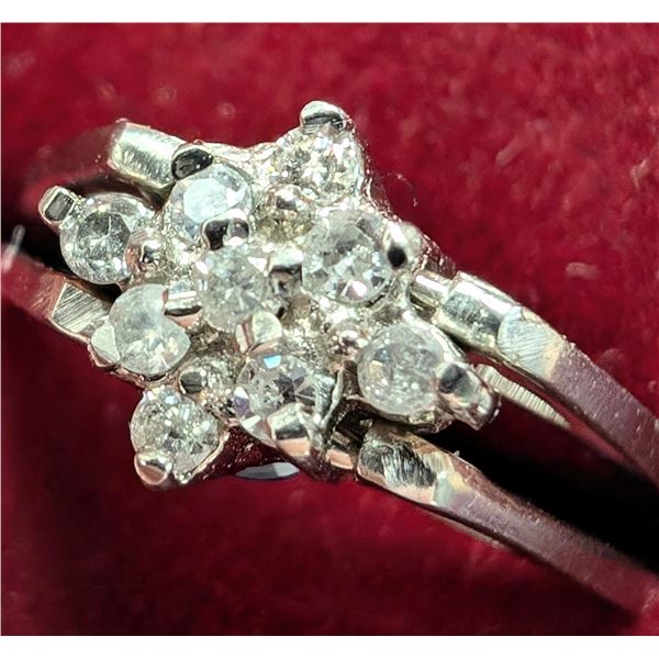 10K WHITE GOLD 2.79G SAPPHIRE 0.5CT & DIAMOND