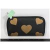 Image 1 : WALLET WITH HEART DESIGNS