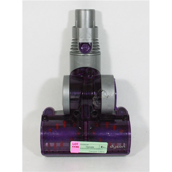 DYSON VACUUM ATTACHMENT