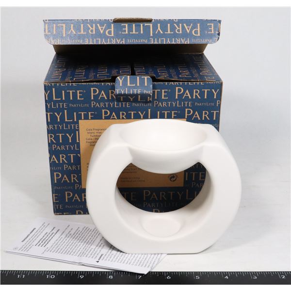 PARTYLITE GAIA FRAGRANCE WARMER