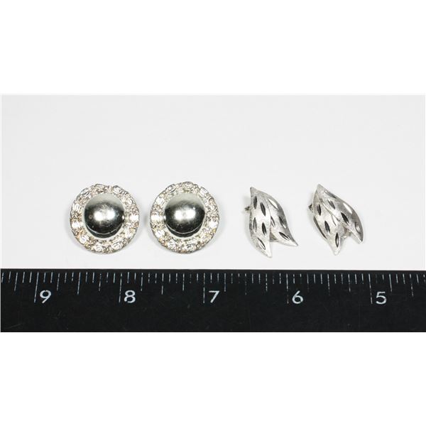 2 PAIRS OF CLIP ON EARRINGS