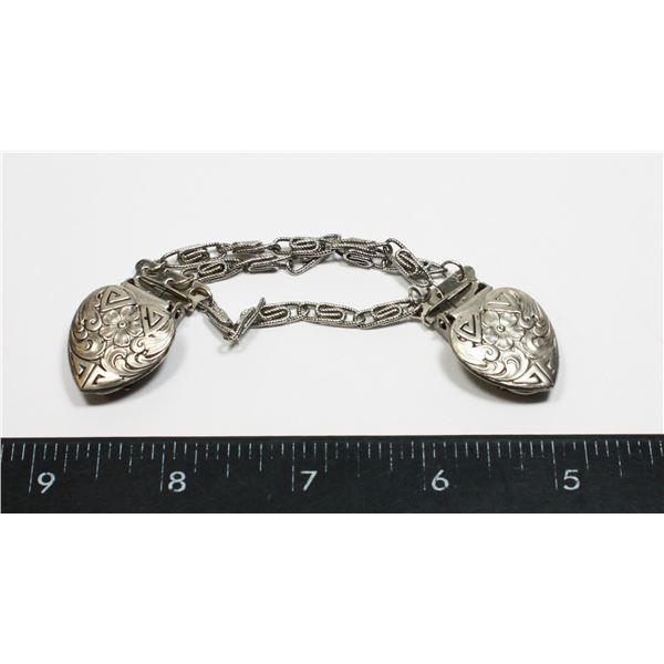 VINTAGE SWEATER CLIP