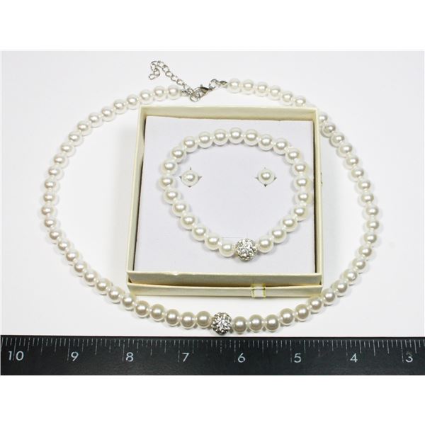 NEW FAUX PEARL  NECKLACE, BRACELET AND