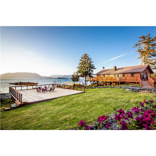 4-Night & 3-Day All-Inclusive Alaskan Fishing Adventure for 6 in 2025 ( Private Boat)