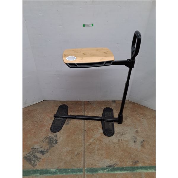 *Portable Work Station