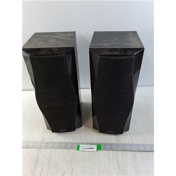 Onkyo Model SKF-560F 130W Speakers (2 in this set)