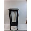 Image 1 : Accent Table - 30" x 11.5"