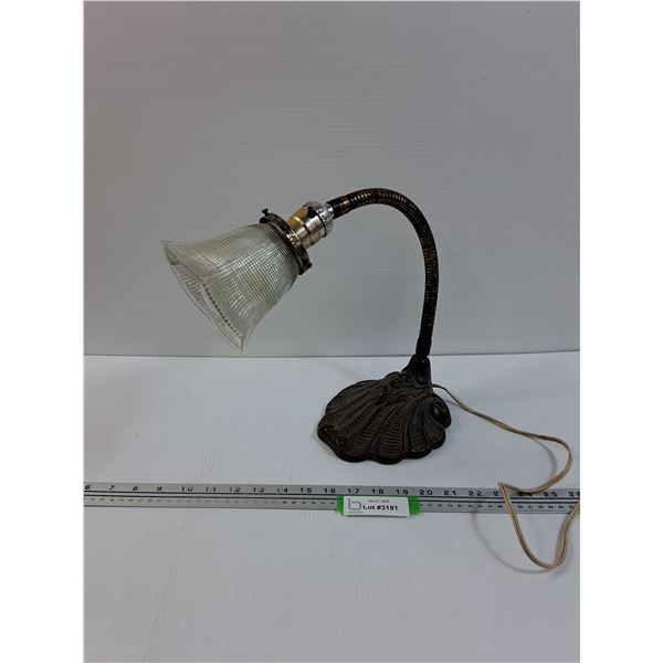 Metal Base & Glass Floral Style Shade Lamp - Works