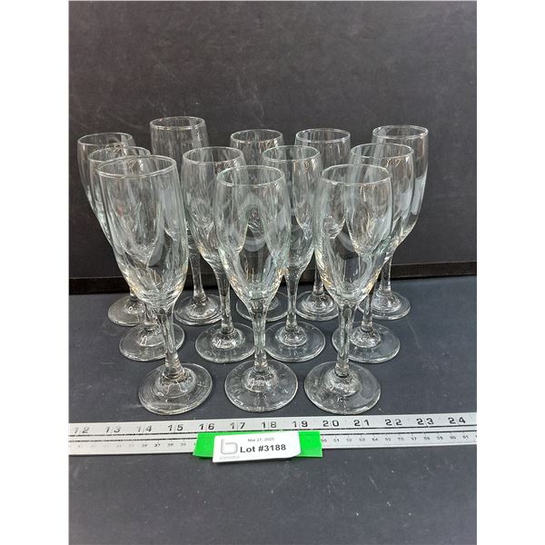(12) Wine & Champagne Glasses