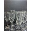 Image 2 : (12) Wine & Champagne Glasses