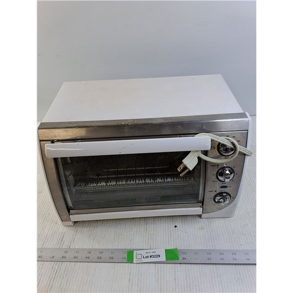 Black and Decker Toaster Oven