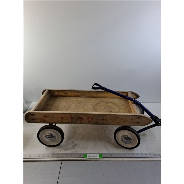 Small Wooden wagon