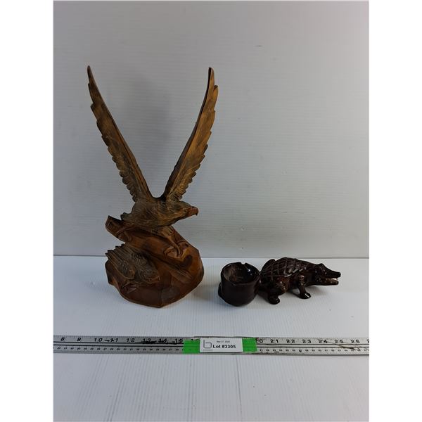 Carved Wood Eagle and Wooden Crocodile Ash Tray