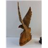 Image 3 : Carved Wood Eagle and Wooden Crocodile Ash Tray