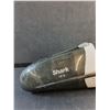 Image 2 : Shark 18V Portable Vacuum Cleaner