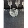 Image 4 : (4) Glass Goblets and Candy Bowl