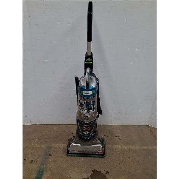 * Bissel Power Glide Vaccum - Powers On - CANNOT SHIP