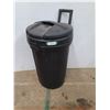 Image 1 : * Black Rolling Garbage Can w/Lid - CANNOT SHIP