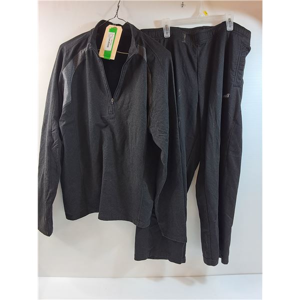 Avia Mens Shirt & Pants Set - Size Large