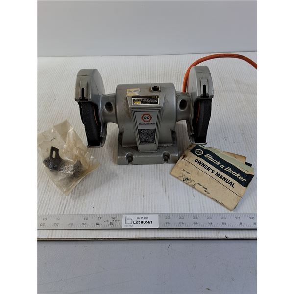 Black and Decker Bench Grinder 5"
