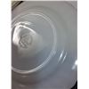 Image 2 : (4) Anchor Hocking Dinner Plates & (4) Dessert Plate