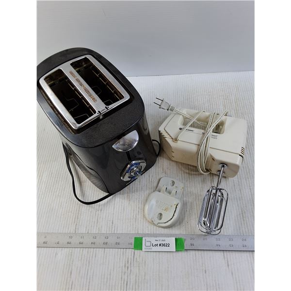 Hamilton Beach Toaster for Bagels and Bread as well as Black and Decker  Hand Mixer