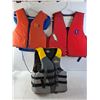 Image 1 : (3) Assorted Life Jackets